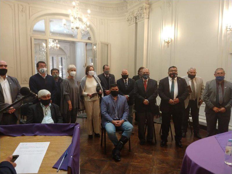 eb4b4f6c-accf-4848-89b0-6a35361dea2c