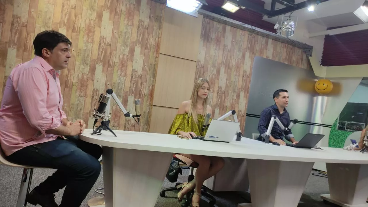 photo4944991582885620136