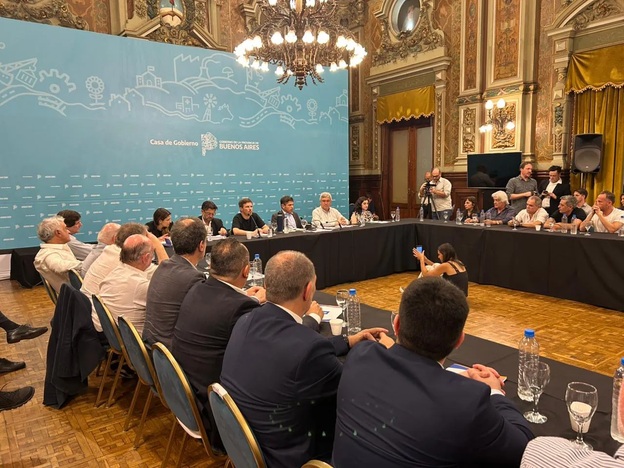 f82abf63-c19a-41bd-a02b-ad062585c218