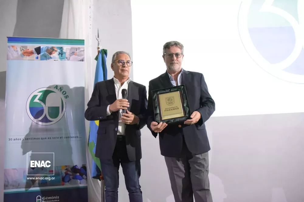 02-11-2022 Festejo aniversario farmaceutica Geminis