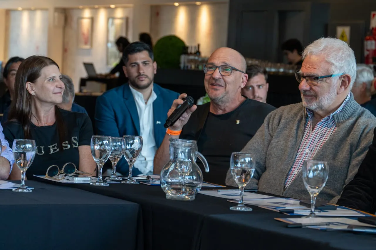 WhatsApp Image 2025-09-17 at 09.36.34 (1)