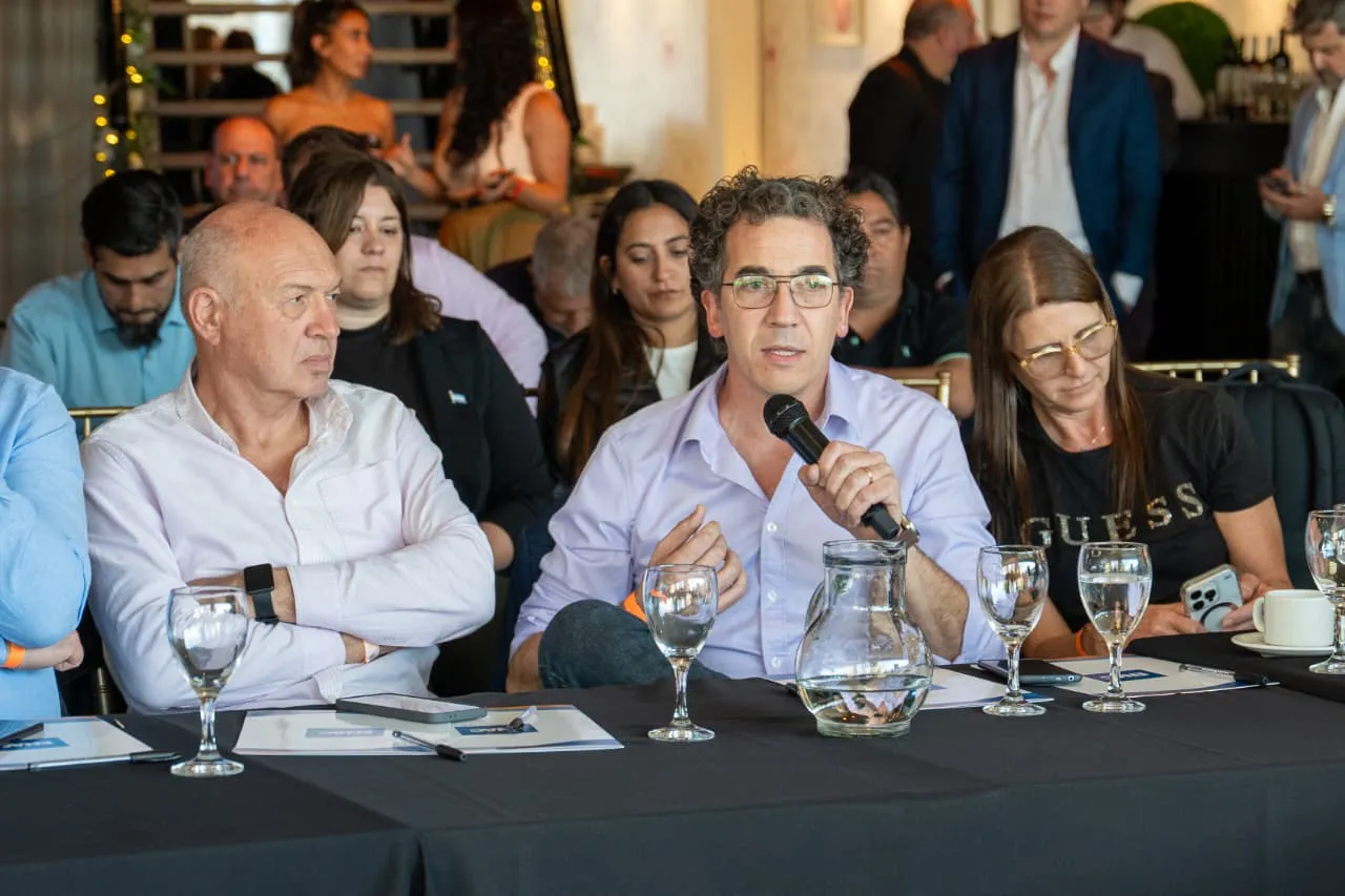 WhatsApp Image 2025-09-17 at 09.36.32 (1)